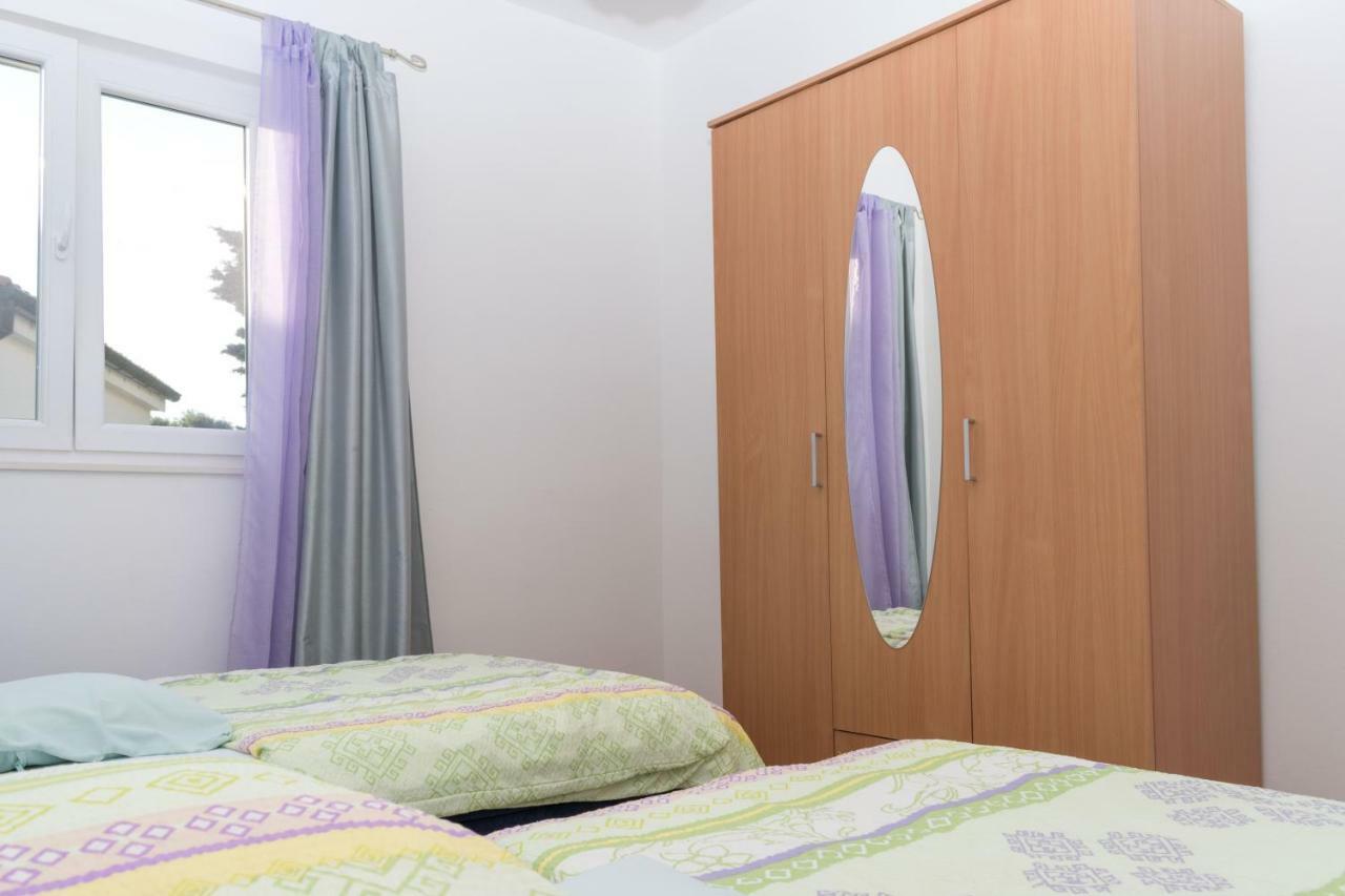 Apartment Rora Zaboric Eksteriør bilde